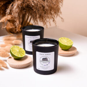 Lawenda za stodołą | Świeca Sojowa BASIL Świeca Sojowa PALO SANTO